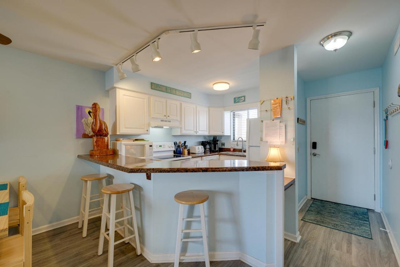 Oceanfront Carolina Beach Condo With Pool And Views! Exterior photo