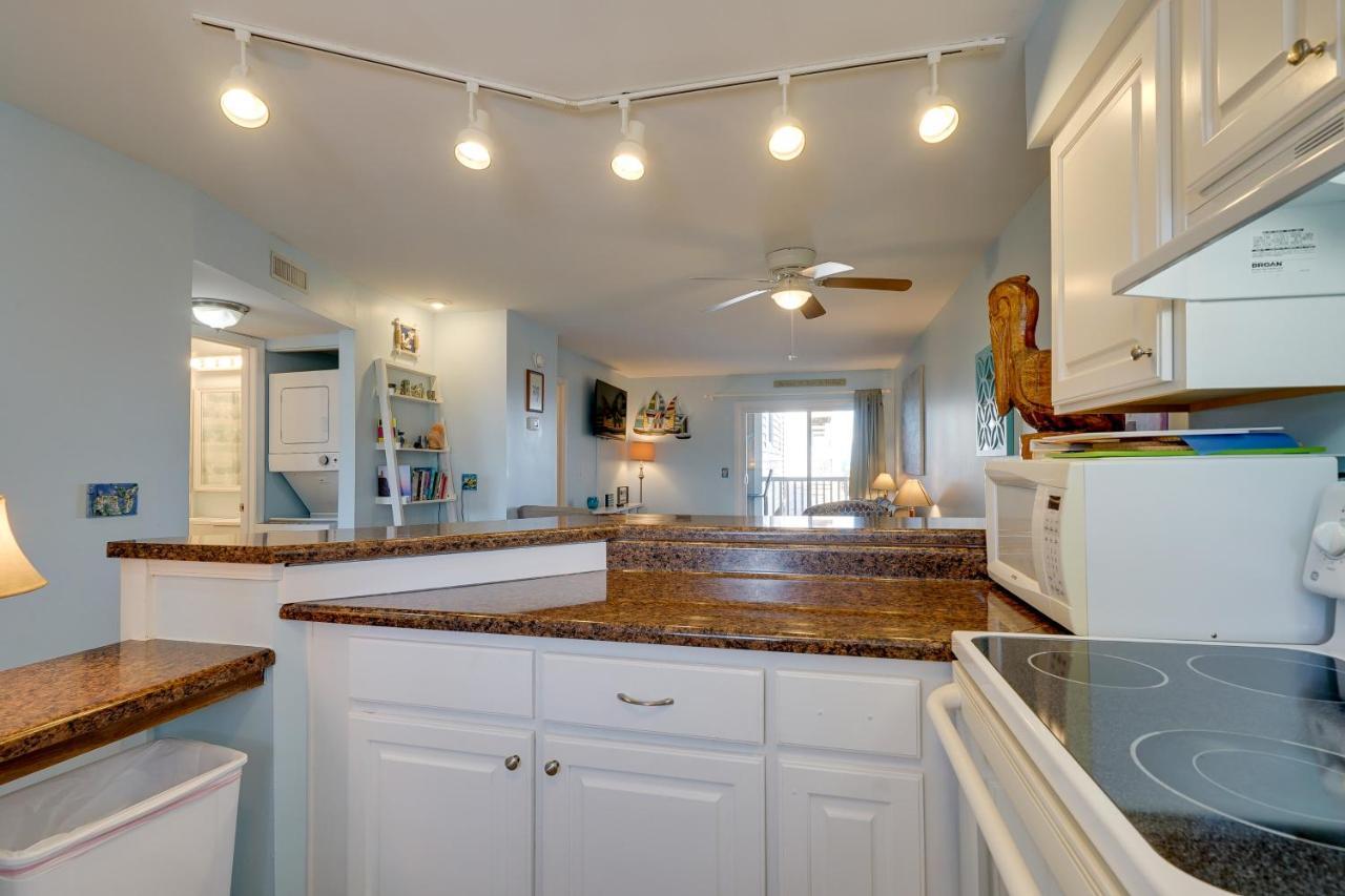 Oceanfront Carolina Beach Condo With Pool And Views! Exterior photo